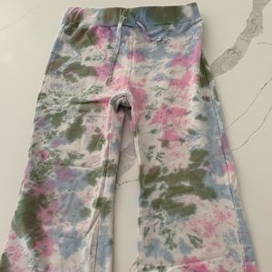 Bottlecaps kids tie dye yoga pants